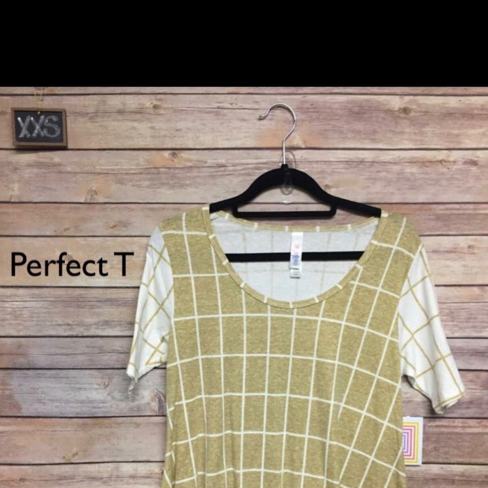 Brand new XXS lularoe perfect t!