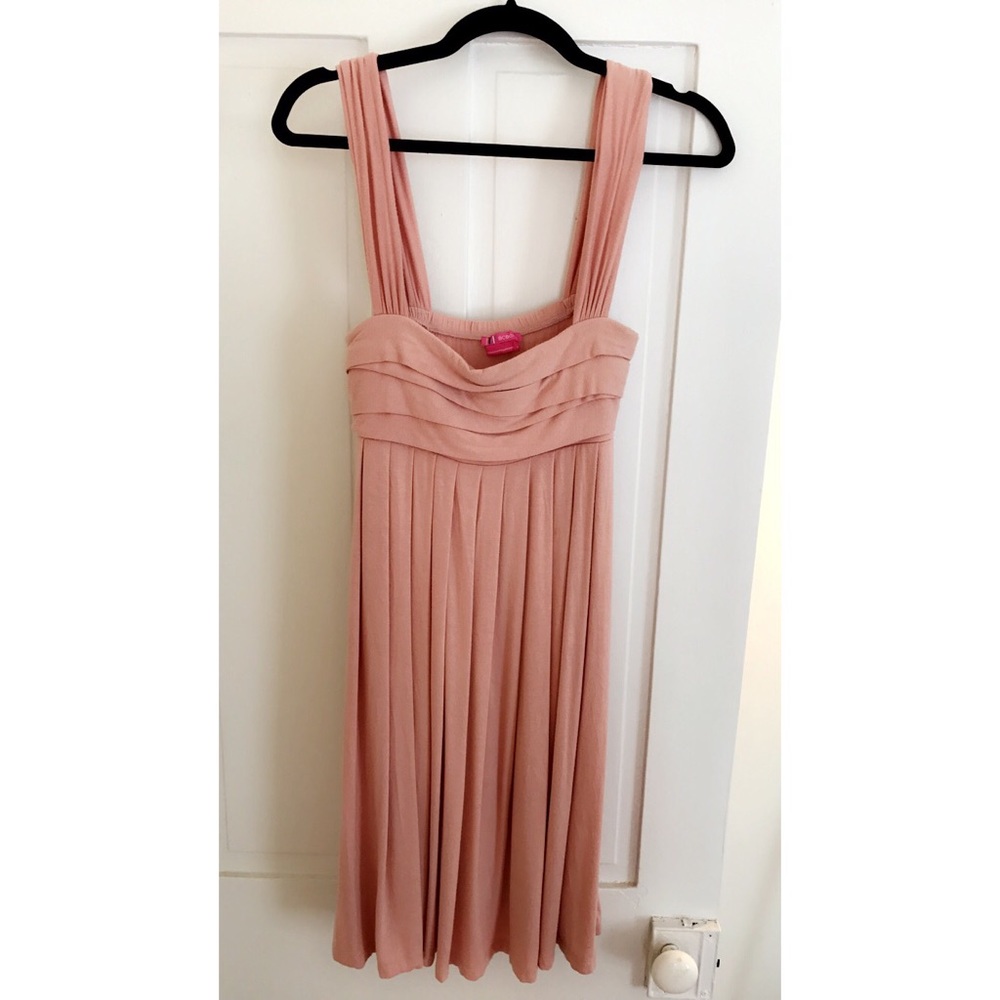BCBG 🖤 blush midi dress