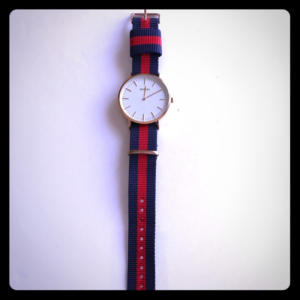 Unisex Round Watch with Red and Blue Strap