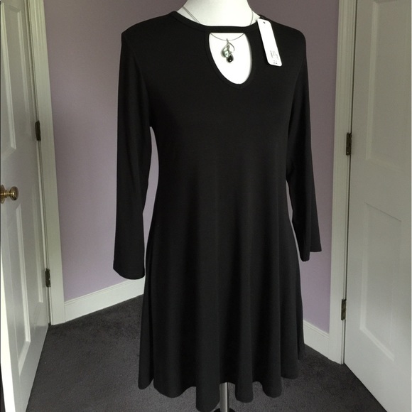 Soft Surroundings Tops - NWT Soft Surroundings Keyhole Tunic, Black, Small