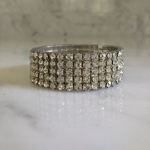 Bling! Rhinestone stretch bracelet