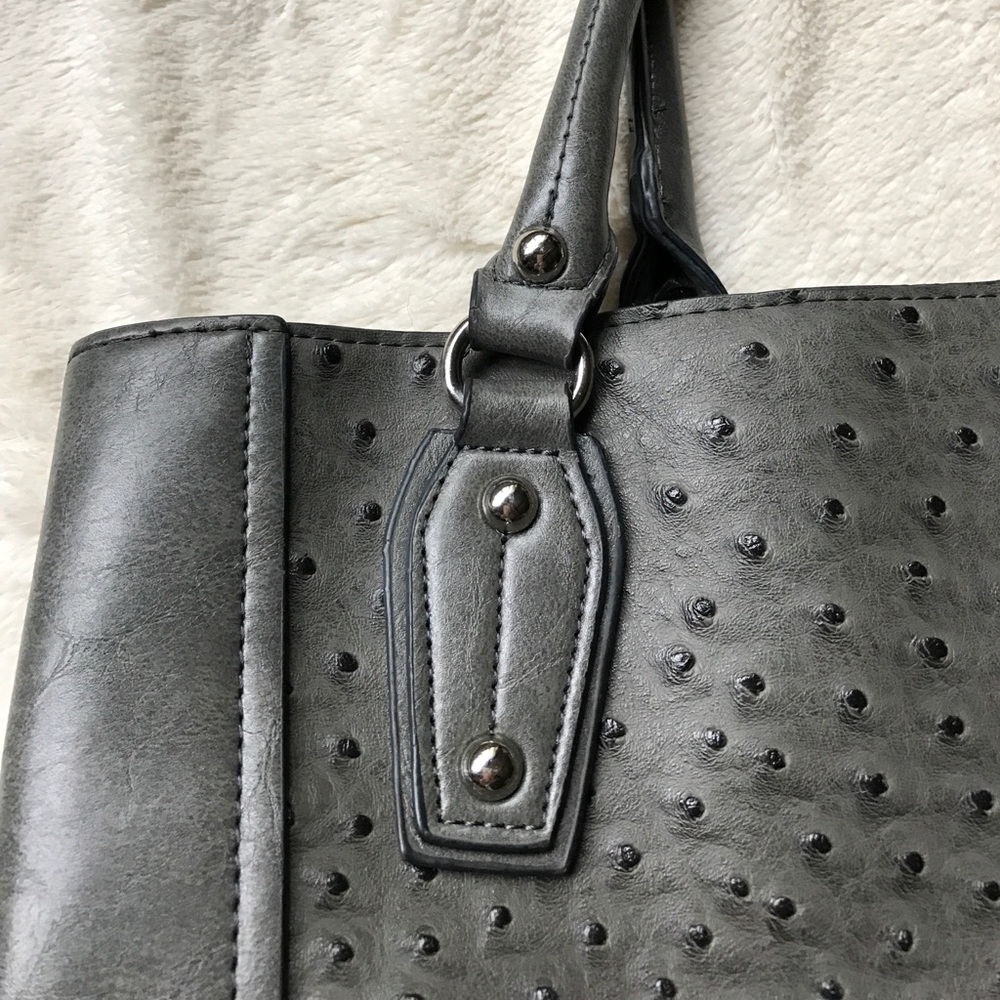 LARGE GREY BAG