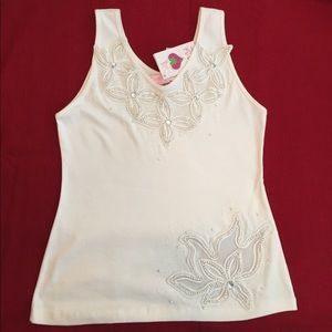 White tank top with flower detail and beading