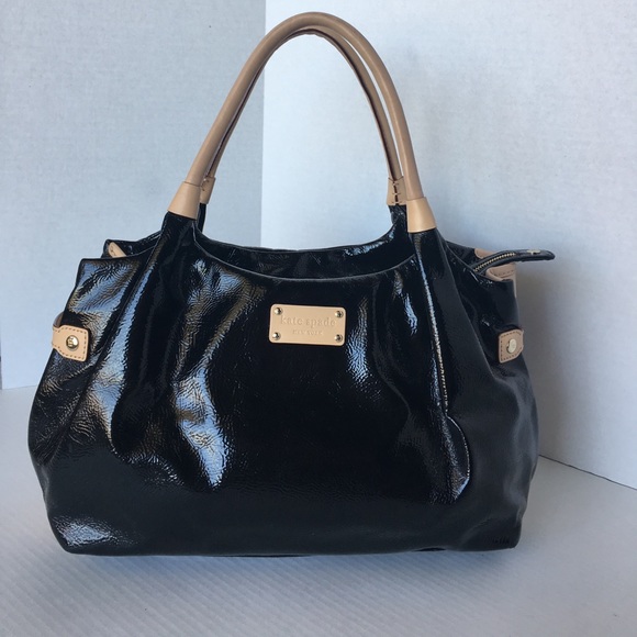 S0LD ⚡️⚡️⚡️⚡️♠️♠️♠️KATE SPADE ♠️ - Picture 1 of 8