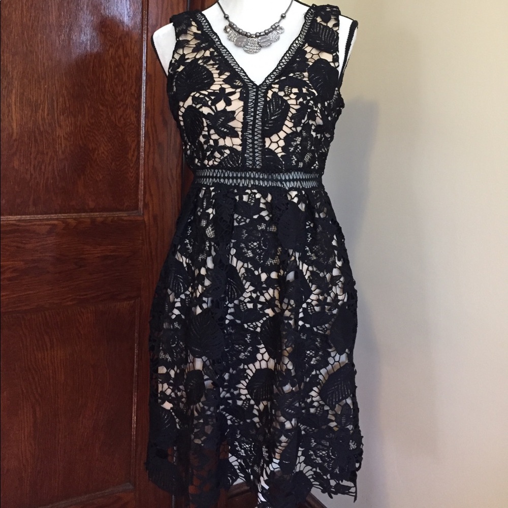 Black crochet dress size L in juniors