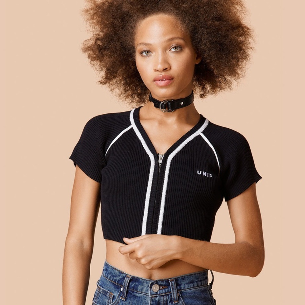 UNIF frolic top - black