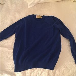 Blue cashmere sweater size small