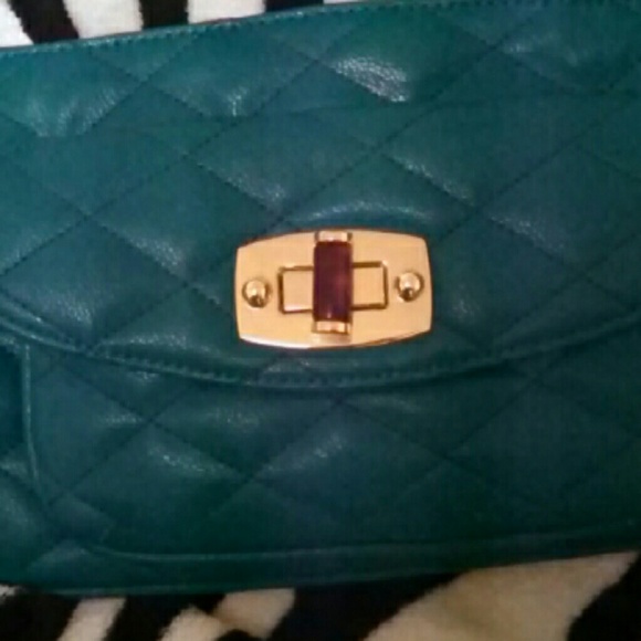Chic turquoise quilted crossbosy bag - Picture 2 of 3