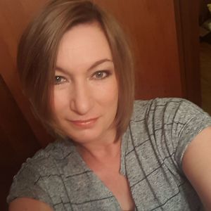 Meet your Posher, Dione