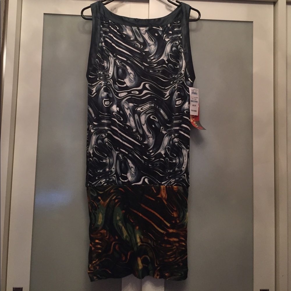 Sleeveless Custo Barcelona dress