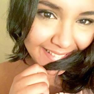 Meet your Posher, Nathalie ann