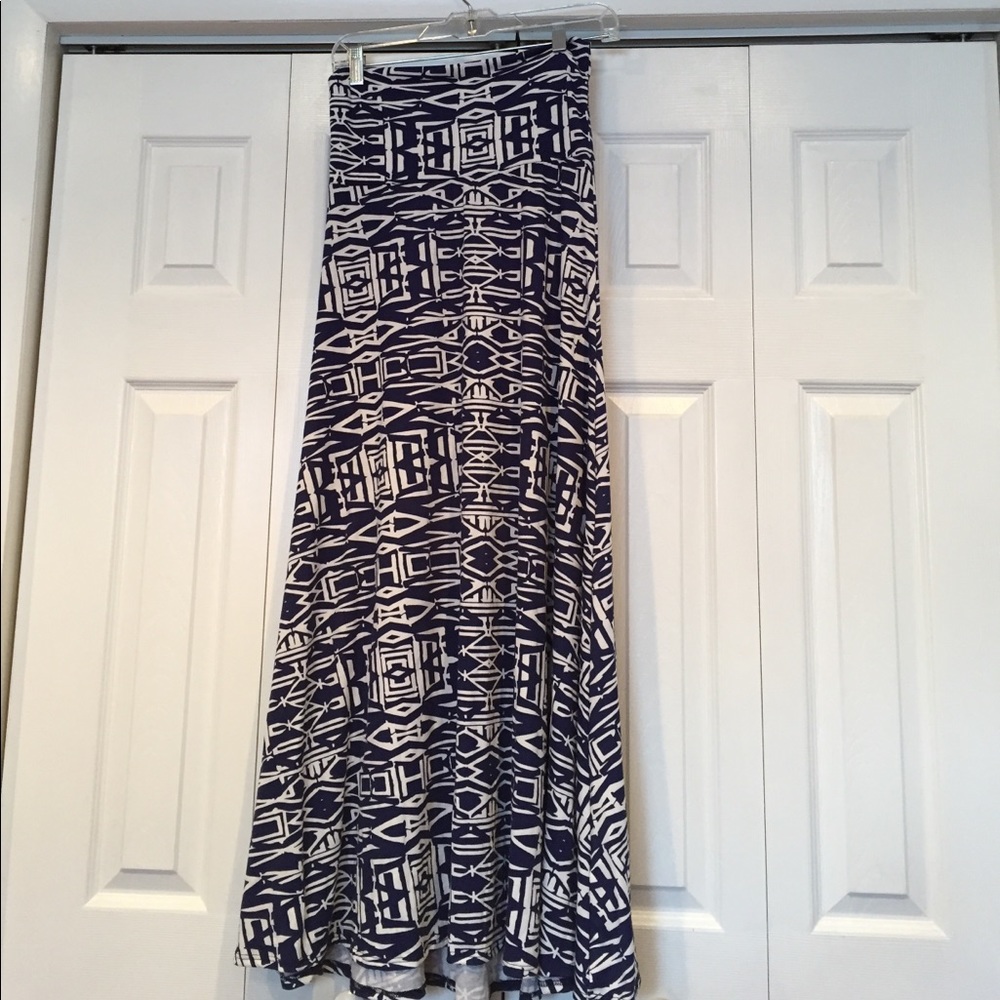 XS Navy and White LuLaRoe Maxi