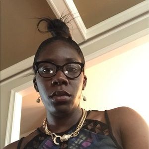 Meet your Posher, Dyamond