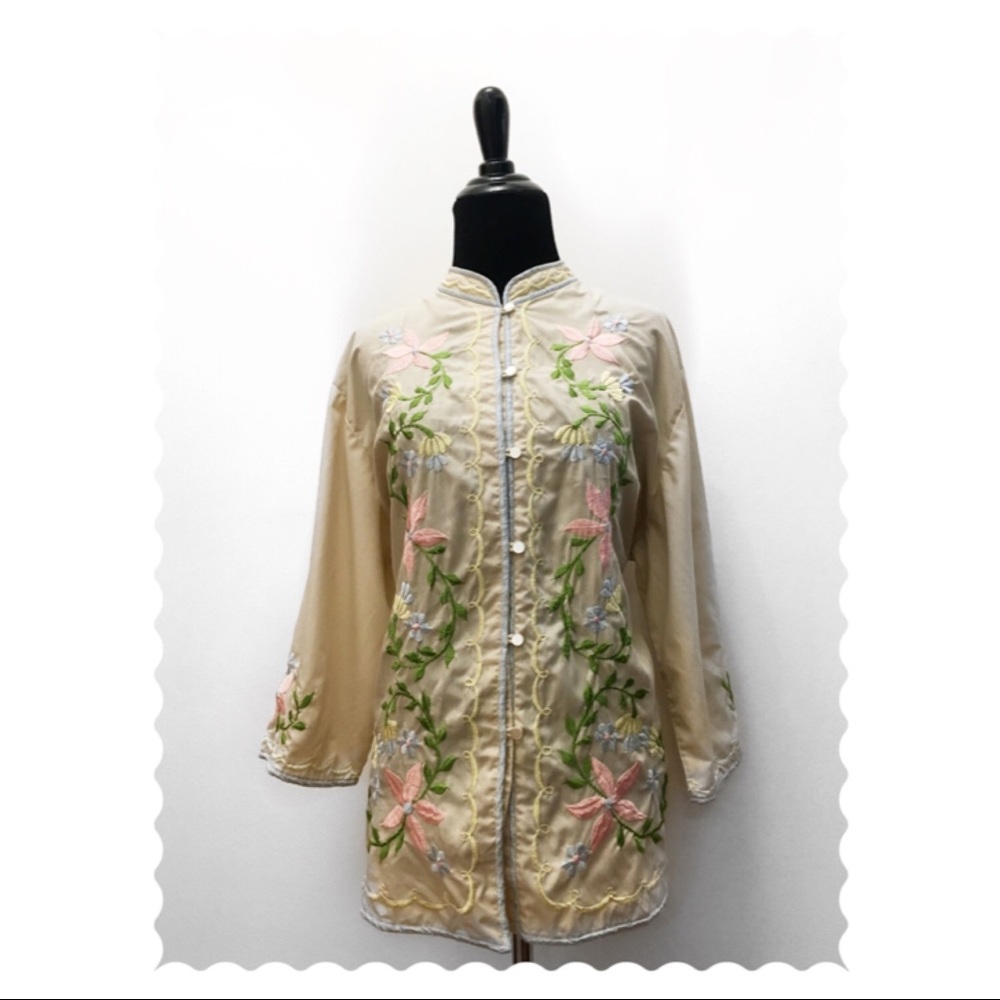 Beige Floral Embroidered Cheongsam Blouse