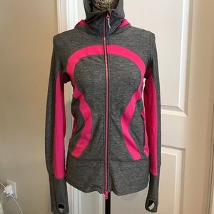 LULULEMON ATHLETICA Zip up hooded sweater