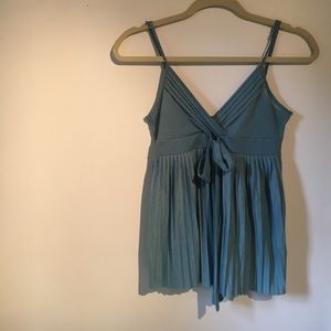 THE LIMITED flowy top