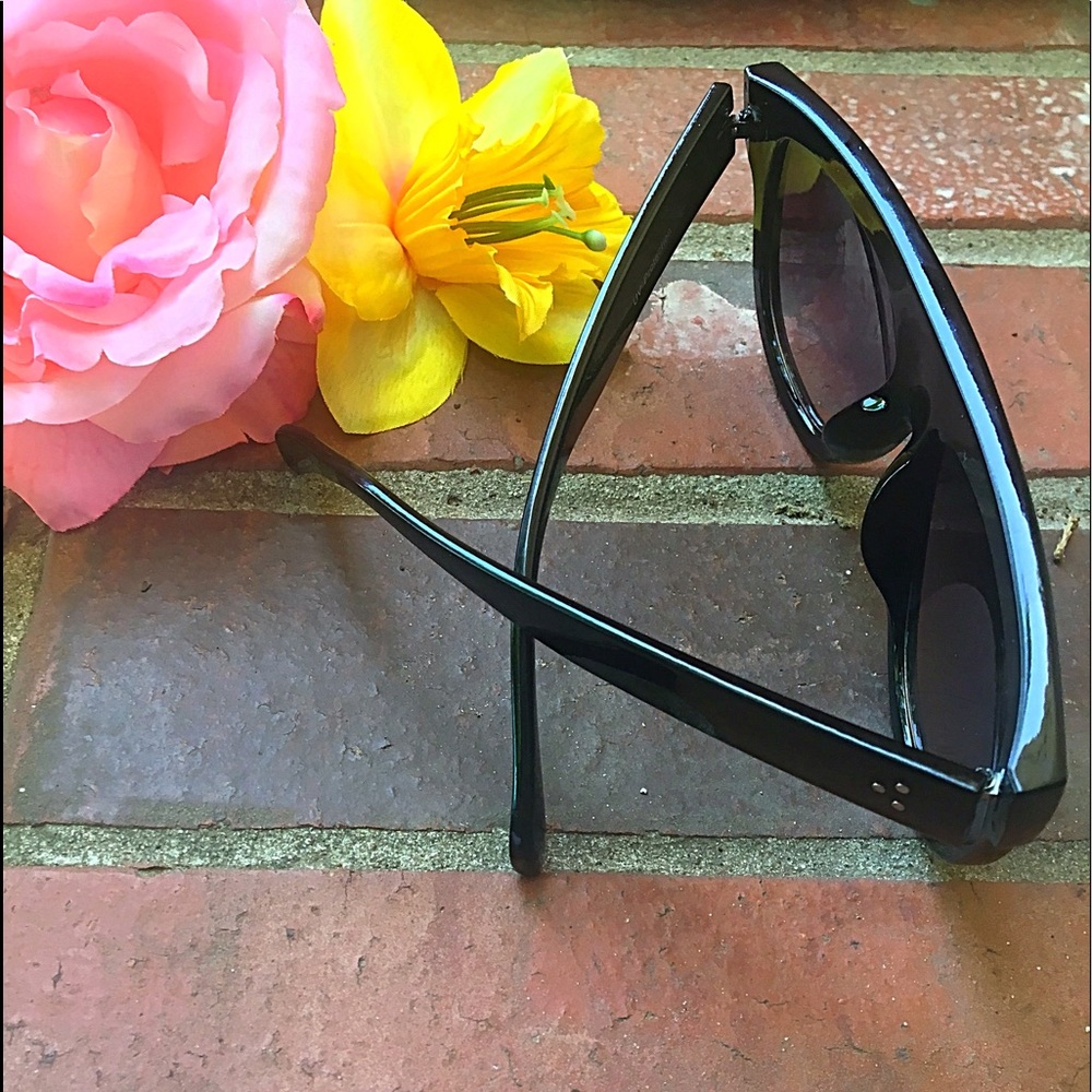 "Daaamn Gina" Flat Top Aviators - Picture 3 of 3