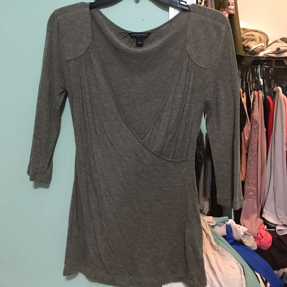 Scoop v neck shirt