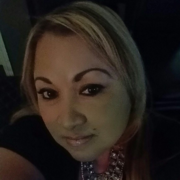 Meet your Posher, Paty - Picture 1 of 1