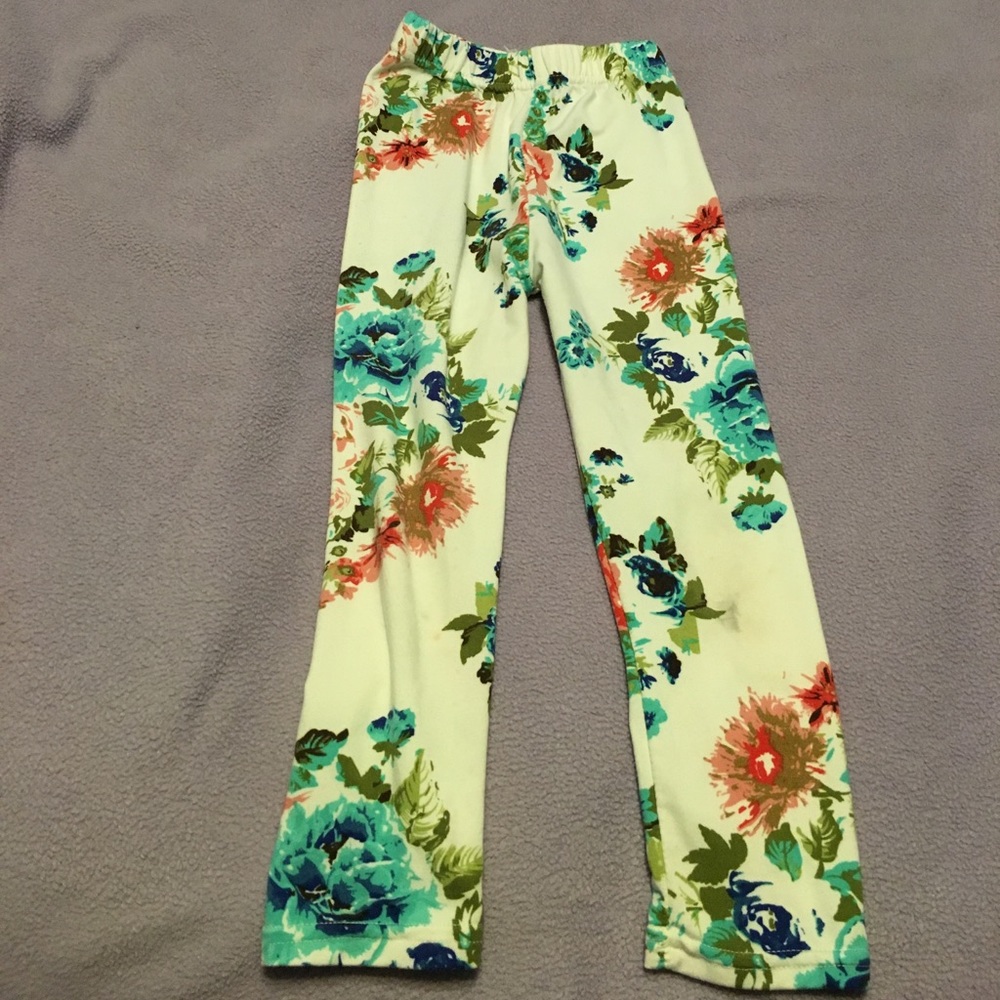 Little girls leggings