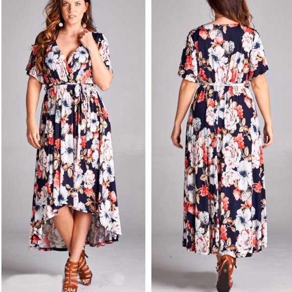 💥HP 5/16💥PRETTY MULTI FLORAL HIGH LOW DRESS! - Picture 2 of 3