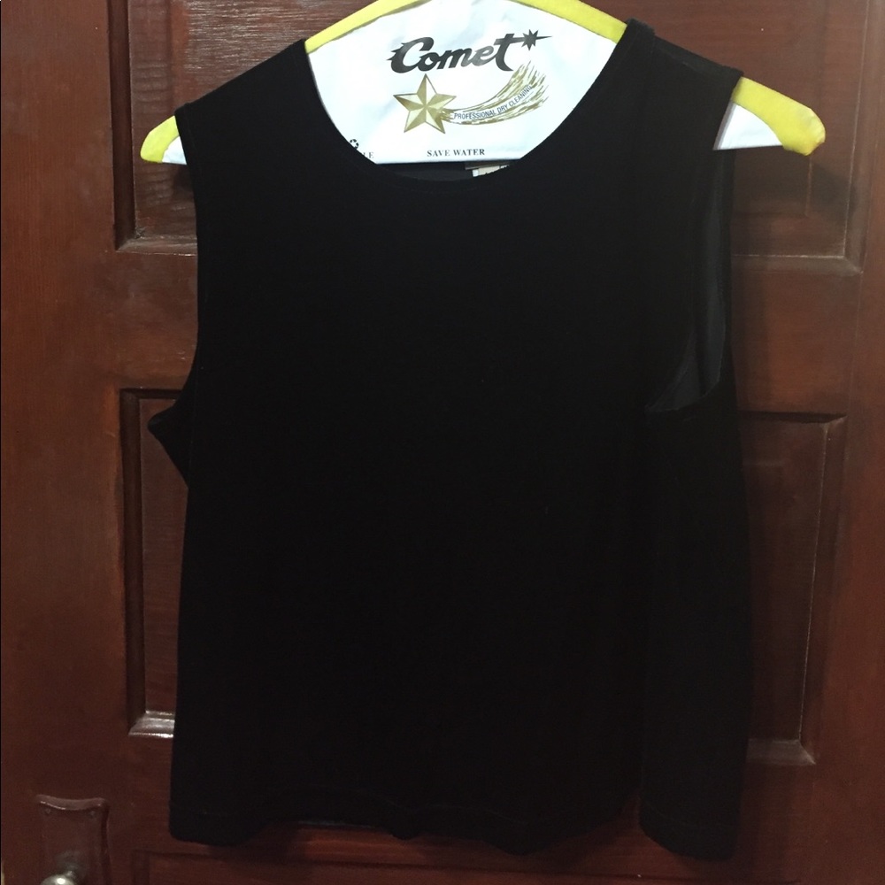 Black velvet top