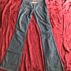 Frankie b. Jeans