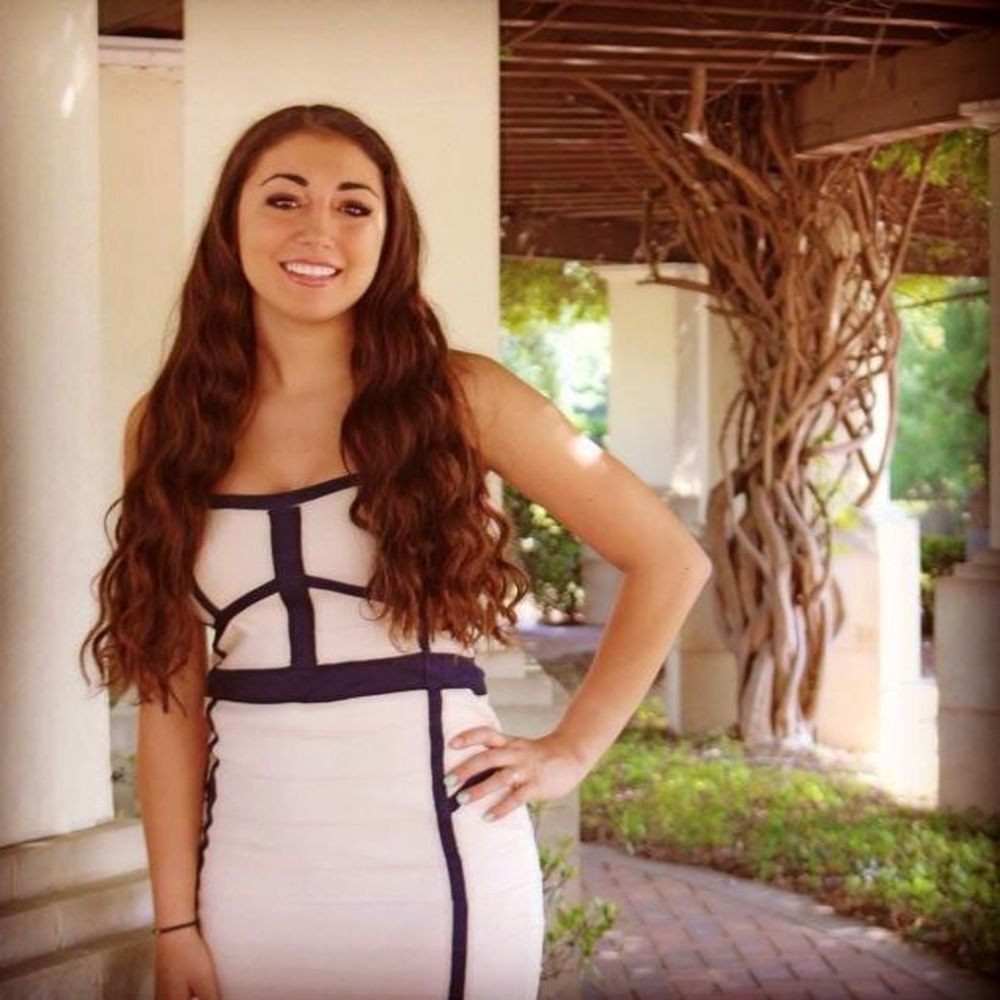 Meet your Posher, Ioanna