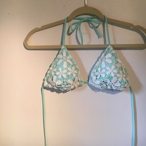 MOSSIMO SUPPLY CO. bathing suit top