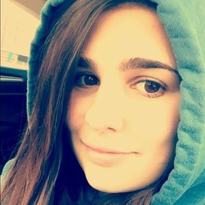 Meet your Posher, Maddi