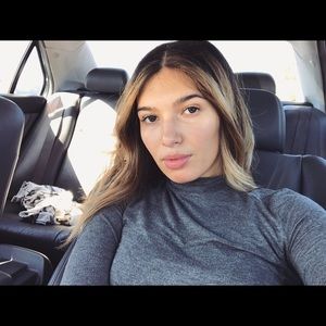 Meet your Posher, Sarahi