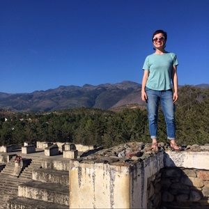 Meet your Posher, Hannah