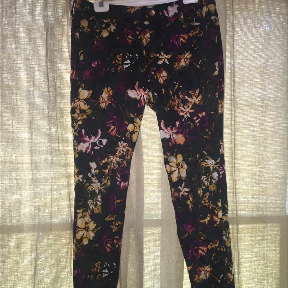 Zara Floral Jeans