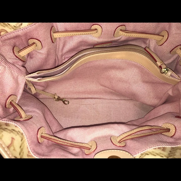 Dooney and Bourke bag - Picture 4 of 4