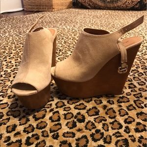 Nude Wedge heels