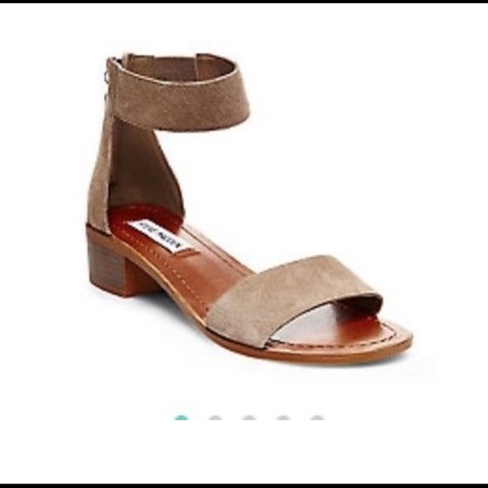 Steve Madden Sandal