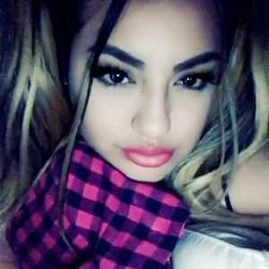 Meet your Posher, Lizbeth