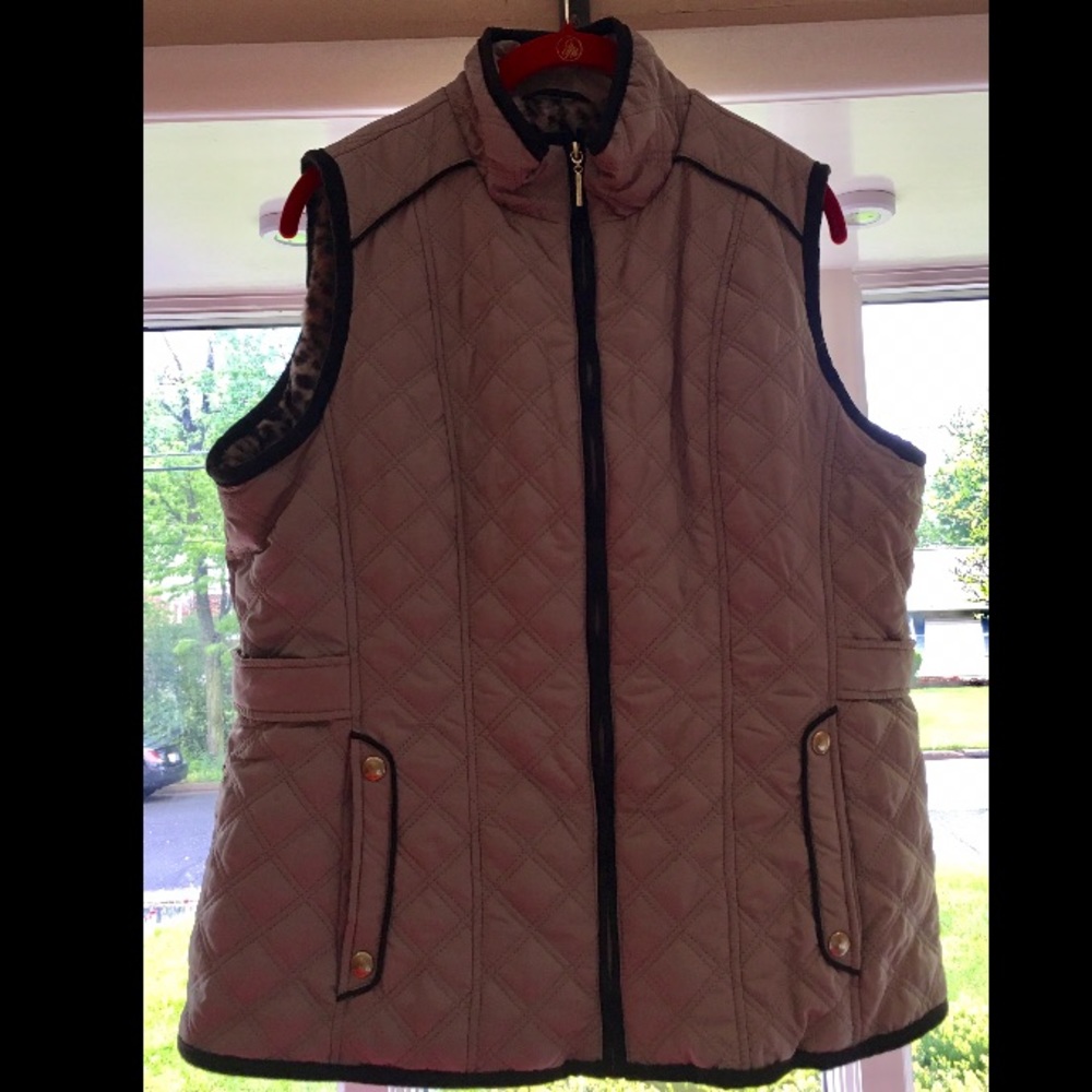 Khaki & Brown Trim Quilted Vest