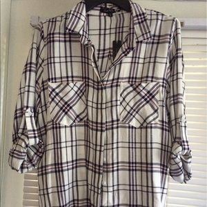 Velvet ❤️ Heart  shirt Cream with pink blue plaid