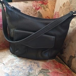 Fossil shoulder handbag /purse
