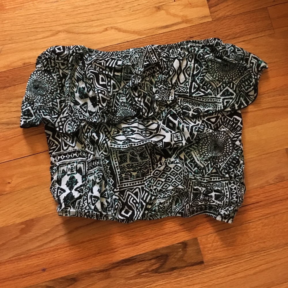 Strapless crop top