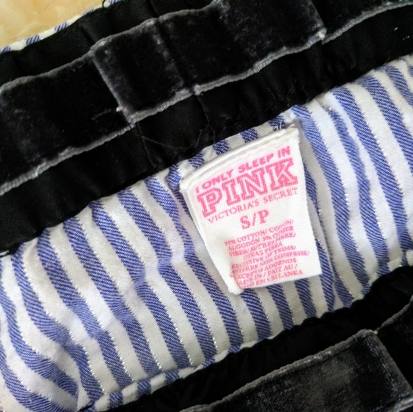 VS PINK PAJAMA'S - Picture 4 of 7