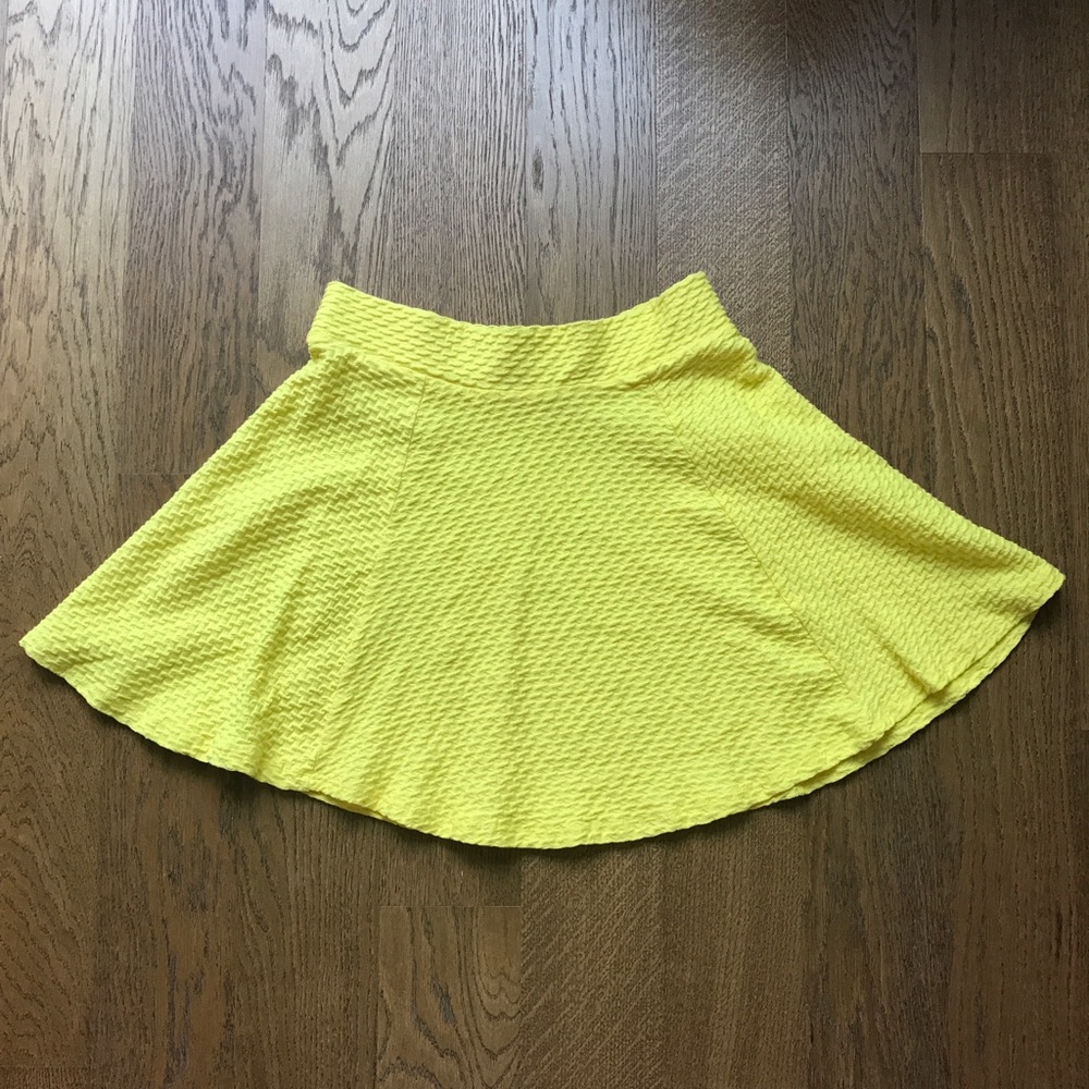 ☀️ SALE Cute Flowy Skirt