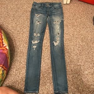 American Eagle Super Stretch Ripped Jeggings