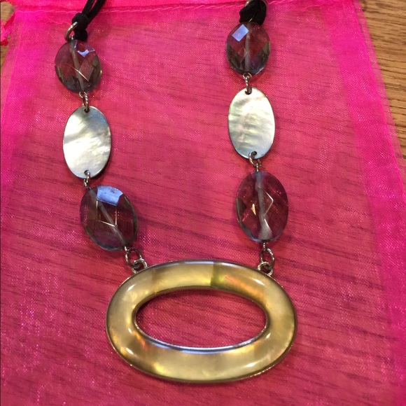 Lia Sophia Shell and Stone Choker New! 15-17" NWOT - Picture 2 of 4