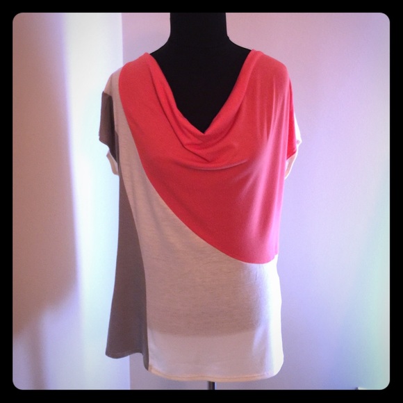 Color block top - Picture 1 of 1