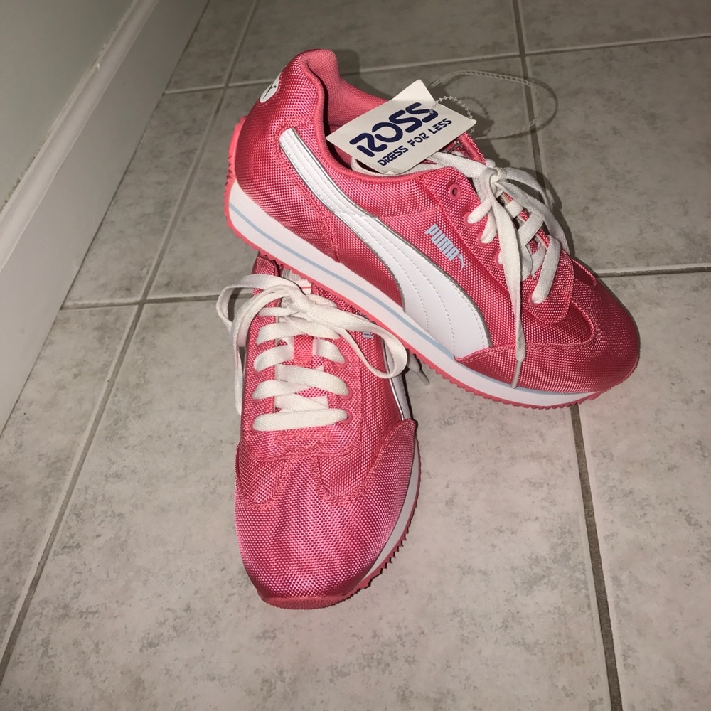 Discounted pink PUMA sneakers