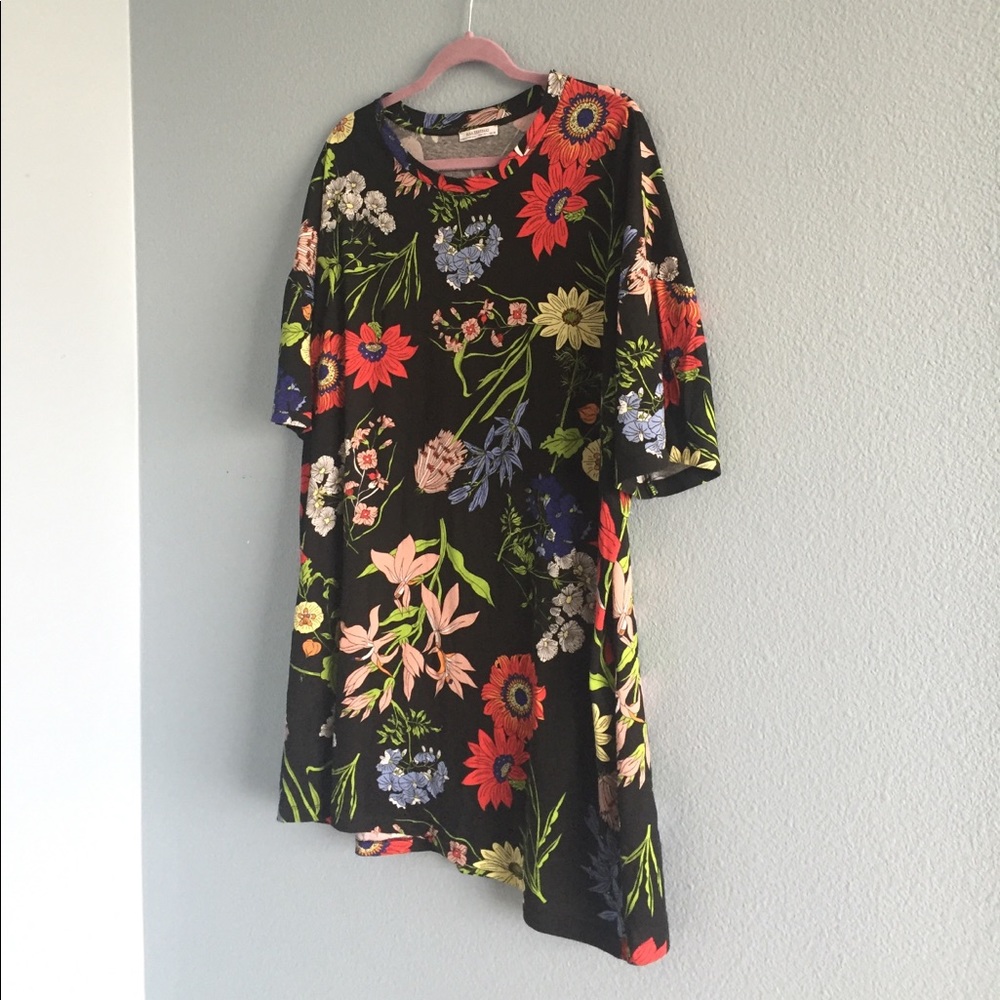 Zara🔻| Oversized Printed T-Shirt Dress