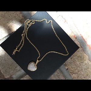 Gold and diamond chip heart necklace