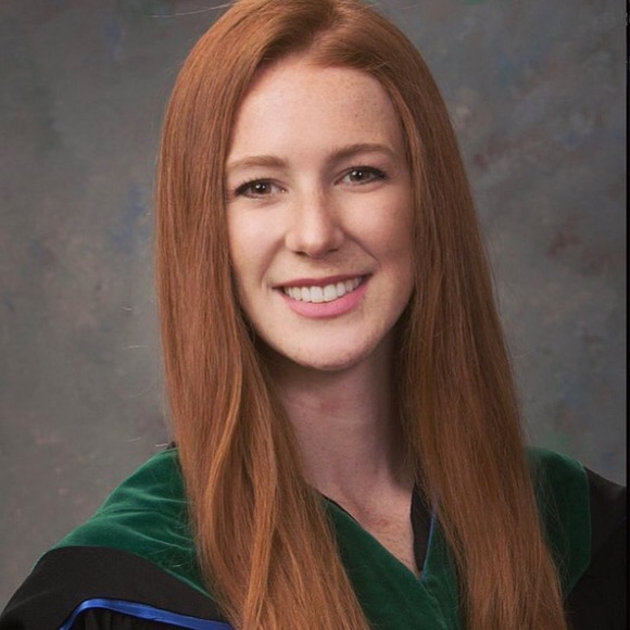 Meet your Posher, Gretchen - Picture 1 of 1